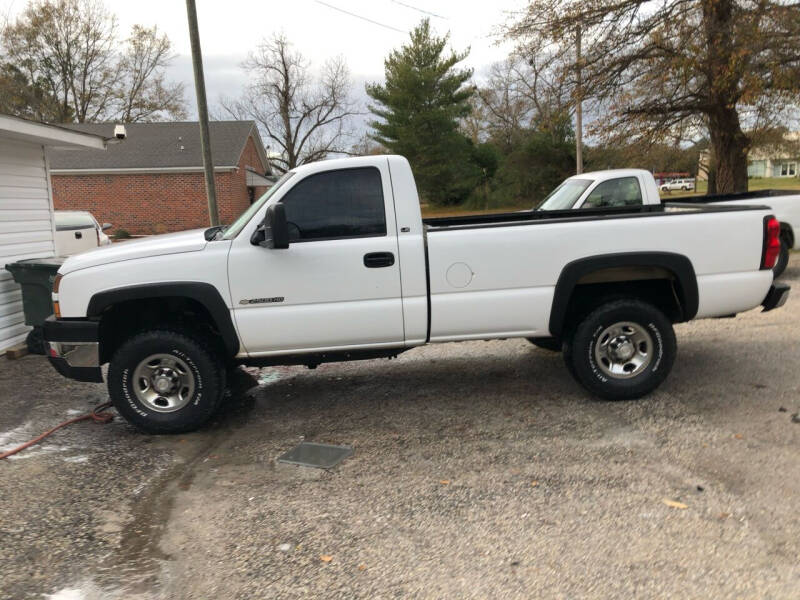 2006 Chevrolet Silverado 2500HD for sale at Greg Faulk Auto Sales Llc in Conway SC