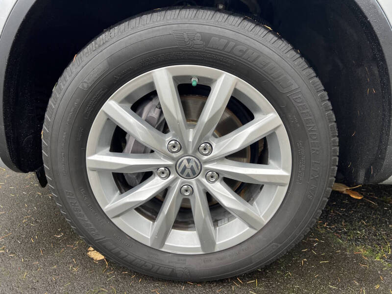 2016 Volkswagen Touareg TDI Sport