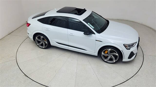 2023 Audi e-tron S Sportback quattro Prestige