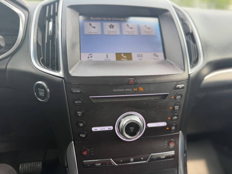 2019 Ford Edge Titanium