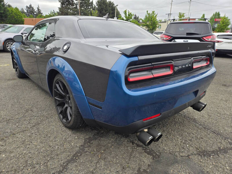 2016 Dodge Challenger SRT Hellcat