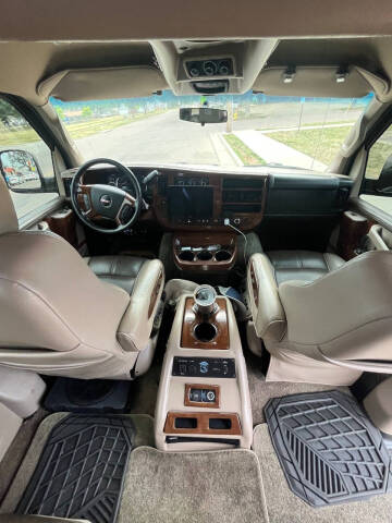 2016 GMC Savana 2500