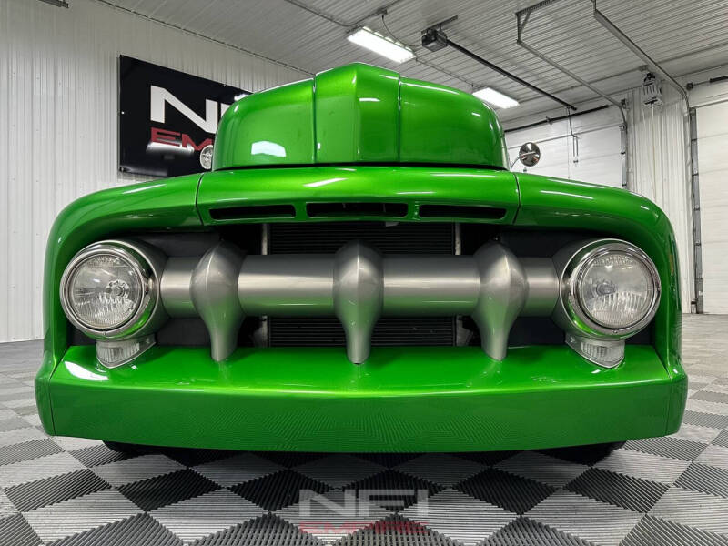 1952 Ford F-1