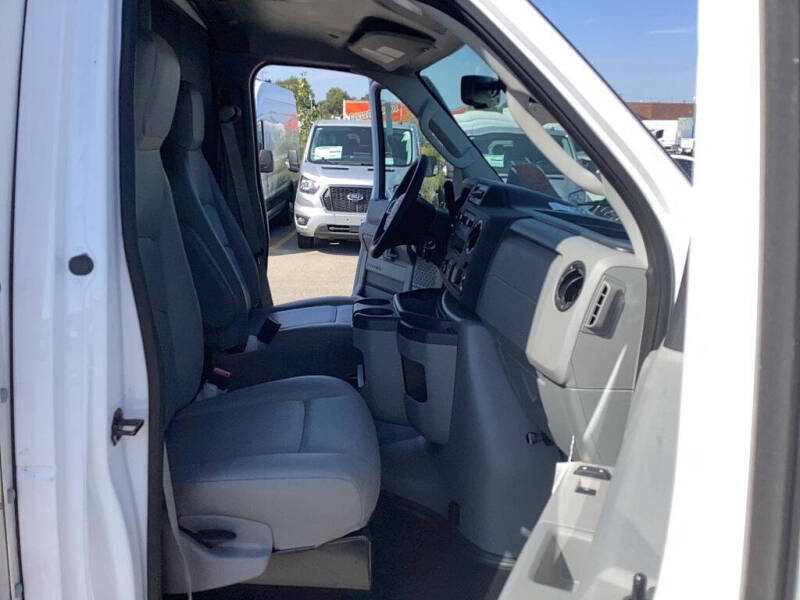 2025 Ford E-Series