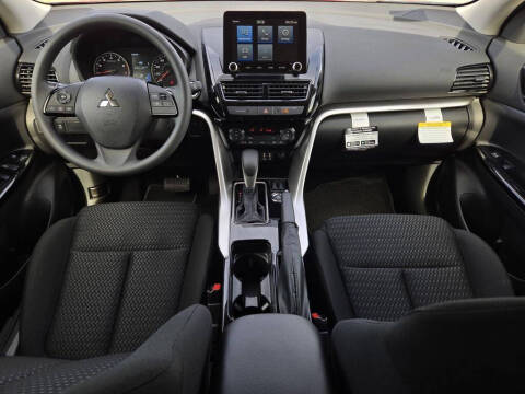 2026 Mitsubishi Eclipse Cross LE