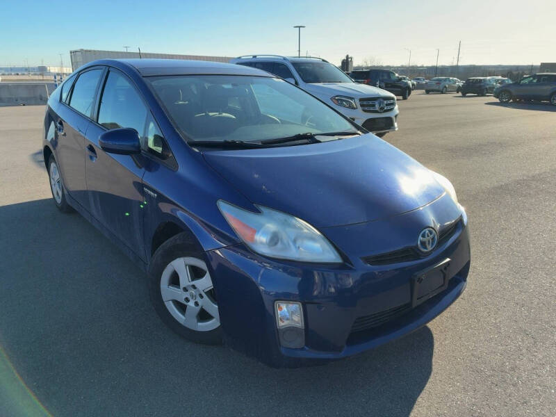 2010 Toyota Prius IV's photo