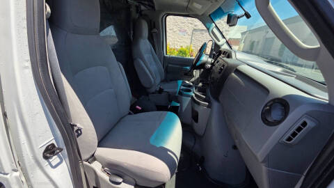 2012 Ford E-Series
