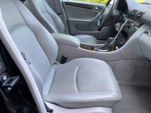 2002 Mercedes-Benz C-Class C 320