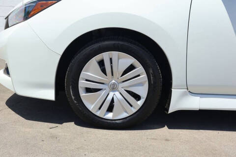 2023 Nissan LEAF S