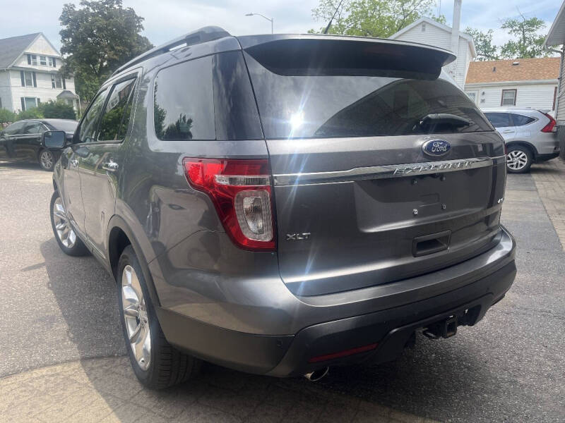 2013 Ford Explorer XLT