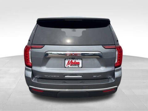 2022 GMC Yukon SLT