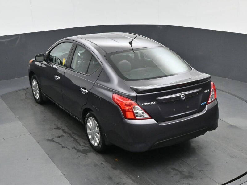 2015 Nissan Versa 1.6 SV