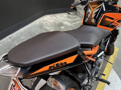 2020 KTM 200 Duke