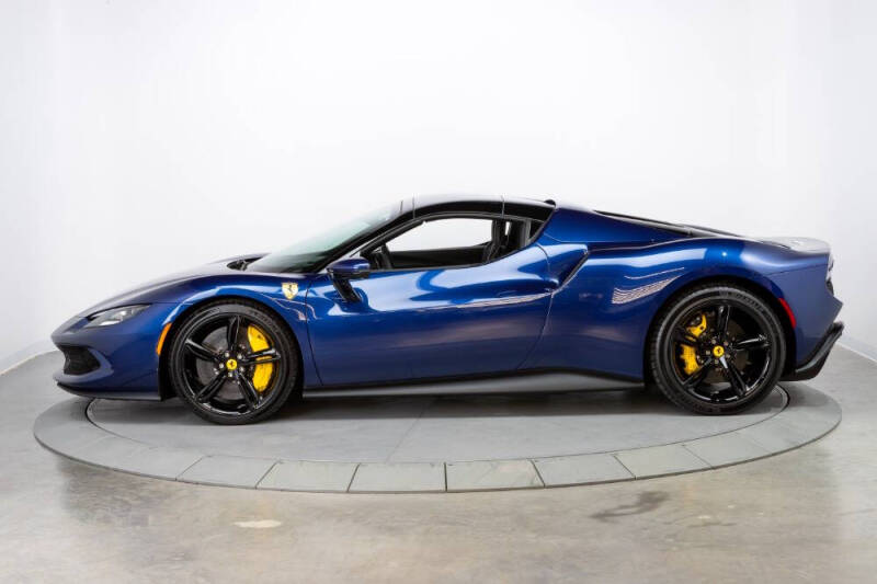 2023 Ferrari 296 GTS