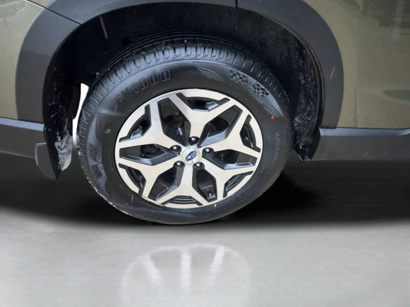 2022 Subaru Forester Premium