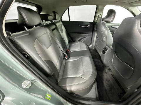 2023 Kia Niro Plug-In Hybrid SX Touring