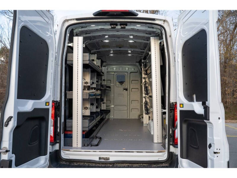 2022 Ford E-Transit 350