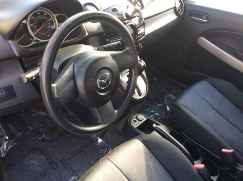 2013 Mazda MAZDA2 Sport