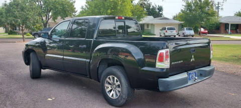 2008 Mitsubishi Raider LS