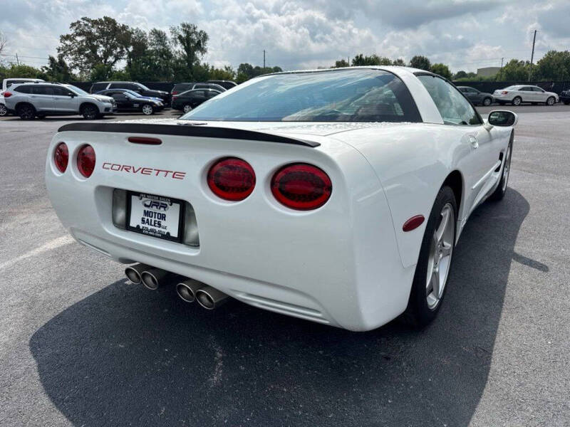 2004 Chevrolet Corvette