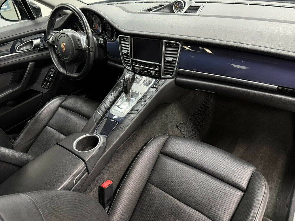 2015 Porsche Panamera for sale at Conway Imports in   Streamwood, IL