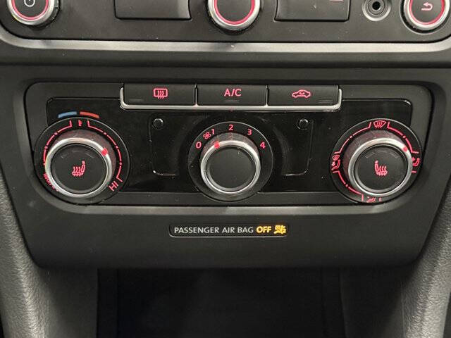 2013 Volkswagen GTI Base PZEV