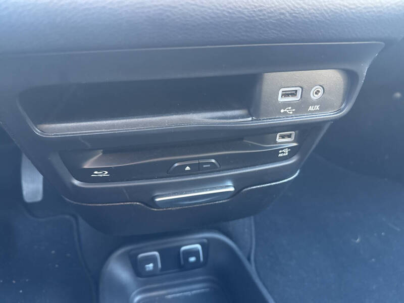 2019 Chrysler Pacifica Touring L Plus