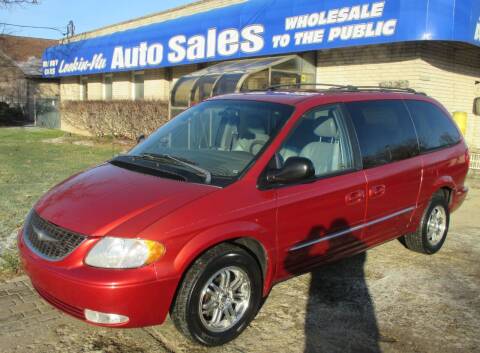 2002 Chrysler Town and Country for sale at Lookin-Nu Auto Sales in Waterford MI