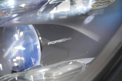 2022 Porsche Cayenne Turbo S E-Hybrid Coupe