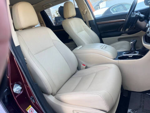 2018 Toyota Highlander Limited Platinum