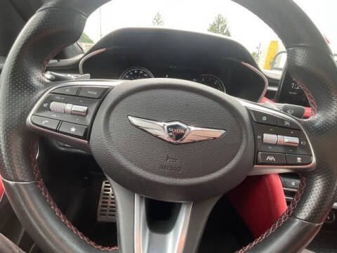 2023 Genesis G70