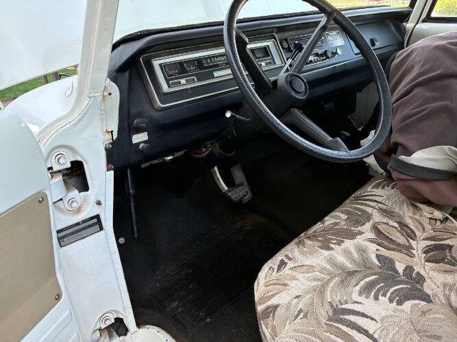 1971 Dodge D100 Pickup