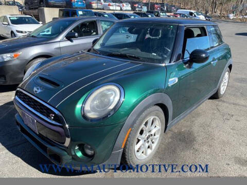 2015 MINI Hardtop 2 Door for sale at J & M Automotive in Naugatuck CT