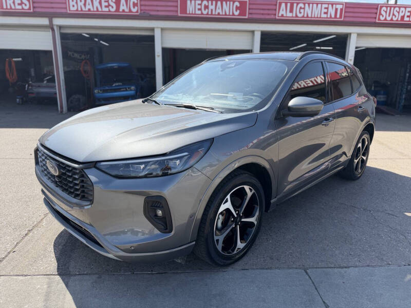 2023 Ford Escape ST-Line Elite