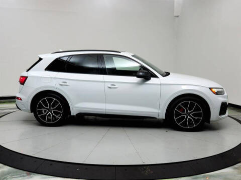 2023 Audi SQ5 3.0T quattro Prestige