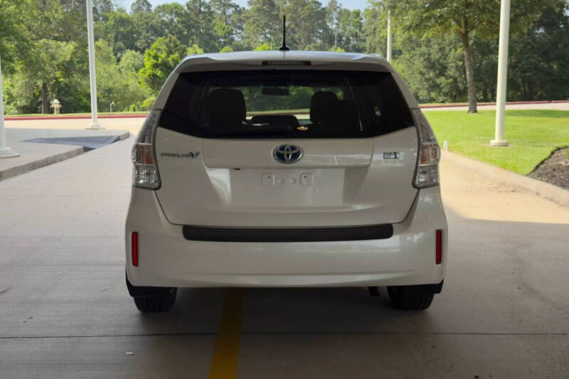 2012 Toyota Prius v