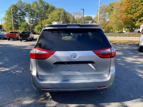 2020 Toyota Sienna L 7-Passenger