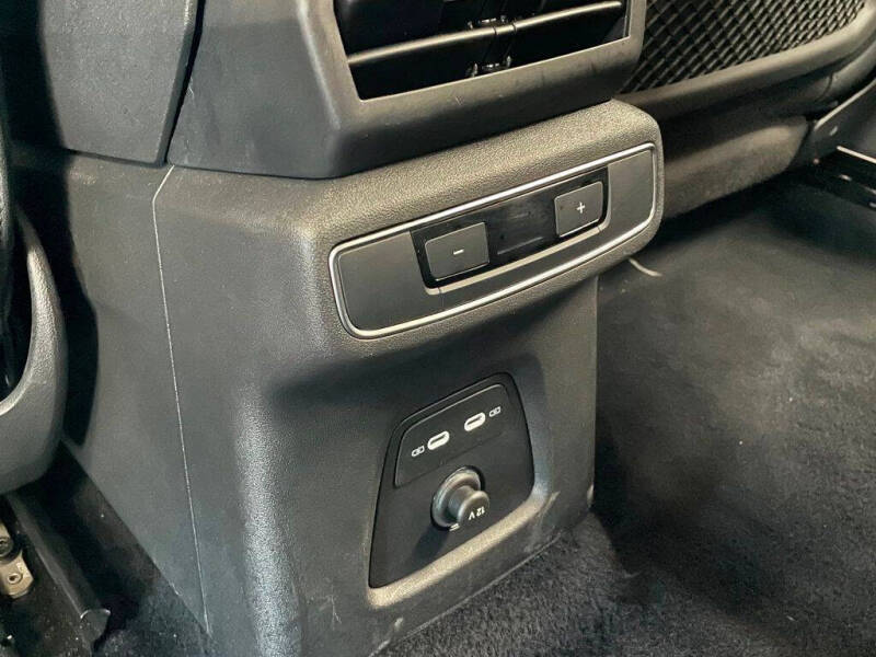 2023 Audi Q4 e-tron quattro Prestige 50