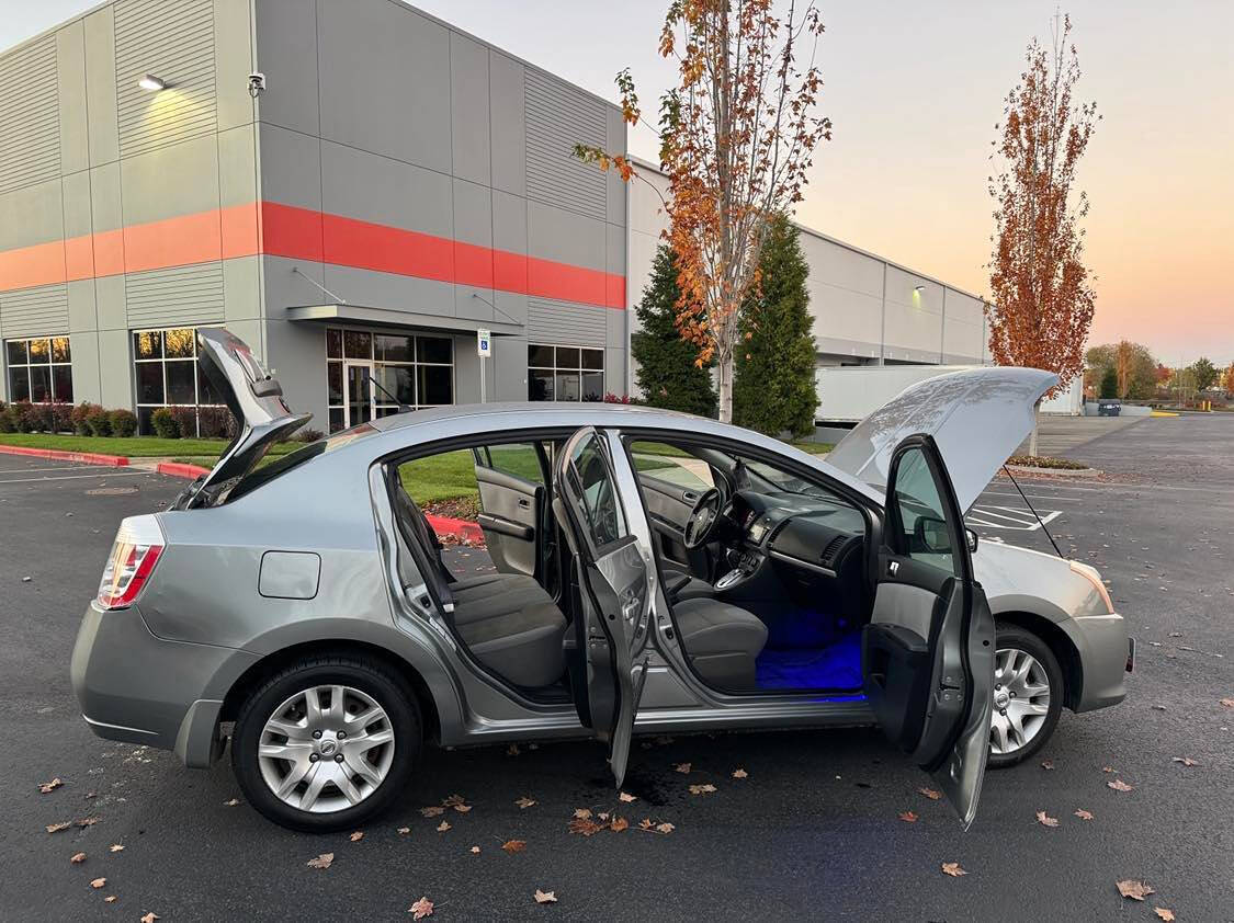 2011 Nissan Sentra for sale at MISHA MASTER MOTORZ LLC in Portland, OR