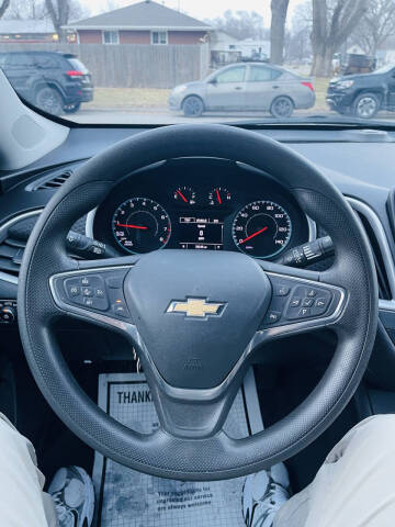 2023 Chevrolet Malibu LS