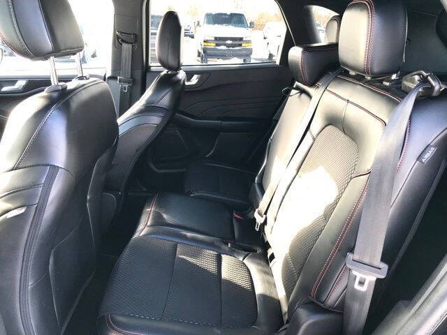 2024 Ford Escape ST-Line