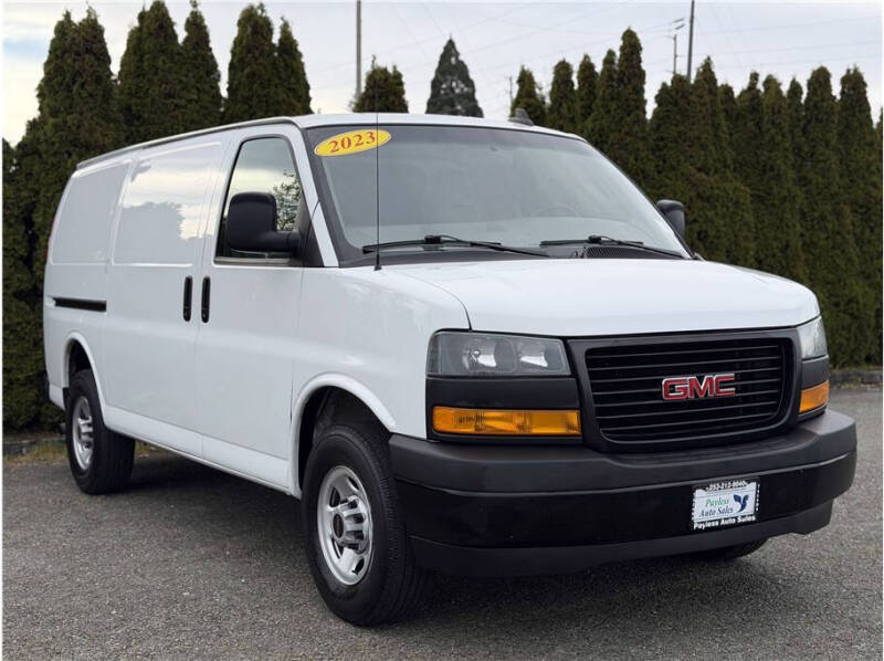 2023 GMC Savana 2500