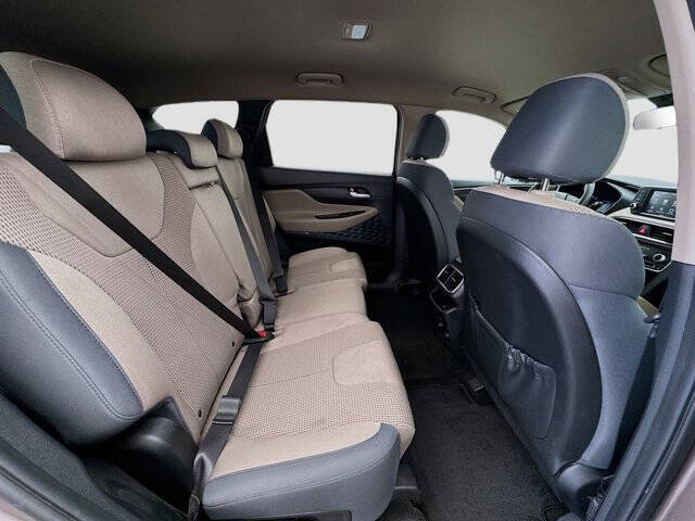 2020 Hyundai Santa Fe SE