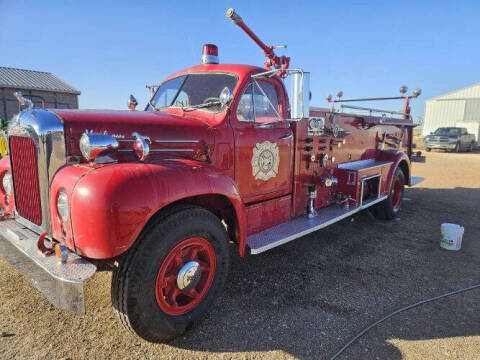 1956 Mack B125