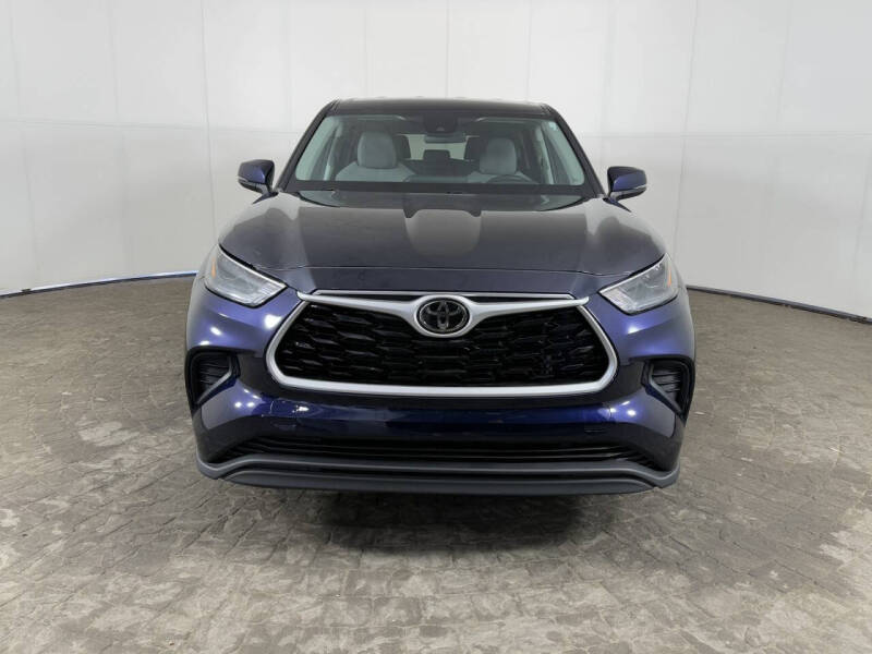 2022 Toyota Highlander L