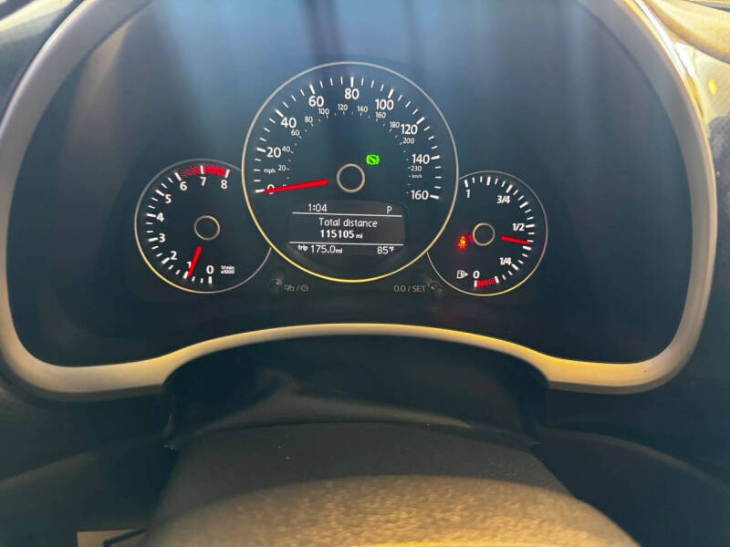 2012 Volkswagen Beetle