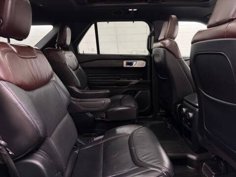 2020 Ford Explorer Platinum