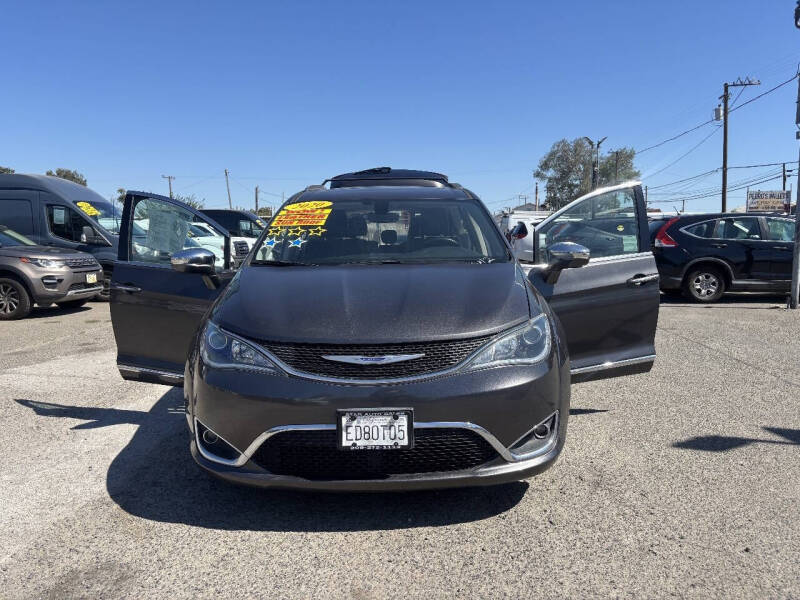 2020 Chrysler Pacifica Limited