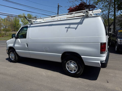 2014 Ford E-Series E-250