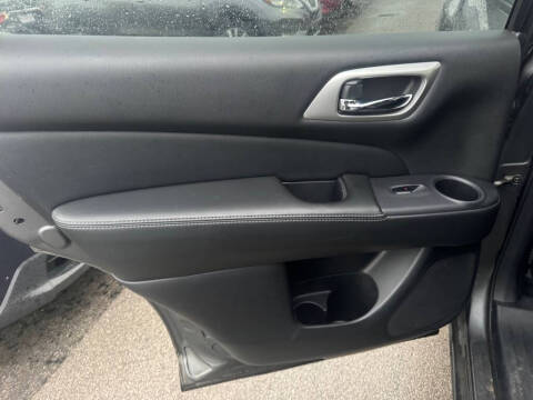 2015 Nissan Pathfinder